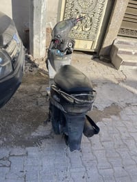 ماكس قجمه للبيع بيها نقوصات بسيطه بريك امام واشاير بس الخلفيات تشتغل ق...