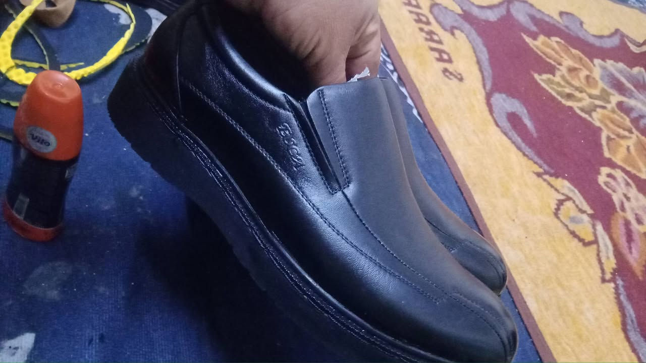 شلعة احذية جلد طبيعي اللماني رخيصة ***********
