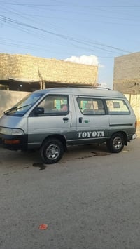 سياره فاره فحل اربع بيبان رقم بغداد اعنونه بغداد سبع اقصور رقم 0771562...