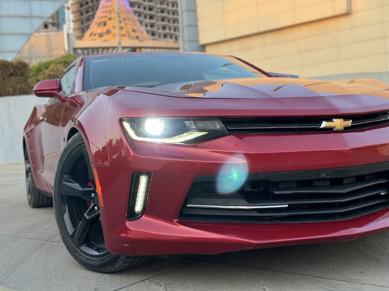 سيارة كامارو بدون سبغ موديل ٢٠١٦
***********٤ سلندر ماكنه ٢٠ توربو  rs 
بيها ٣ تعديل بارد 
غرامات ٢،٠٠٠،٠٠٠ 
سعر ١٣٥ $ دفتر و خمسة و ثلاثون ورقة
