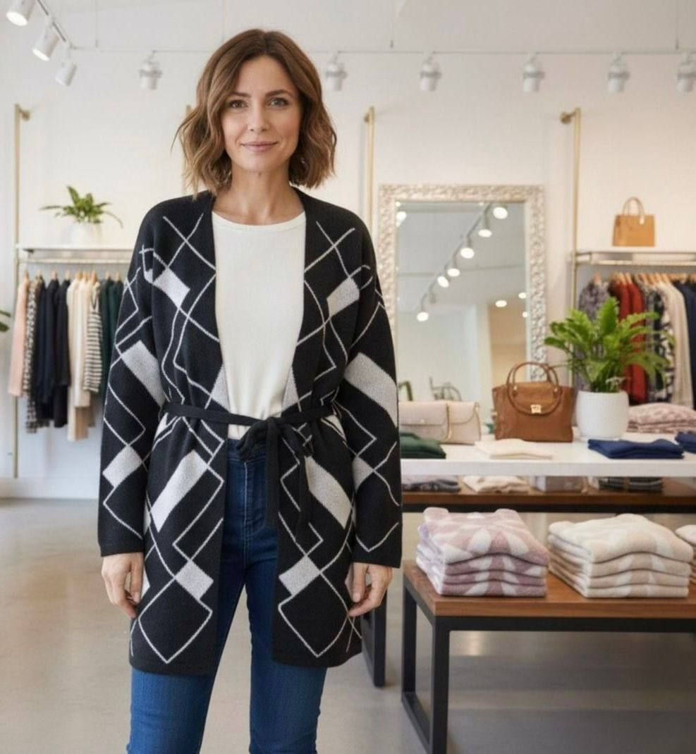 جاكيت خامة صوف تريكو القياس فري سايز يبلس لحد وزن ٩٠ ك
السعر ٦الاف فقط
متوفر توصيل جميع محافظات العراق
للحجز والاستفسار بالخاص وبلواتساب ***********
