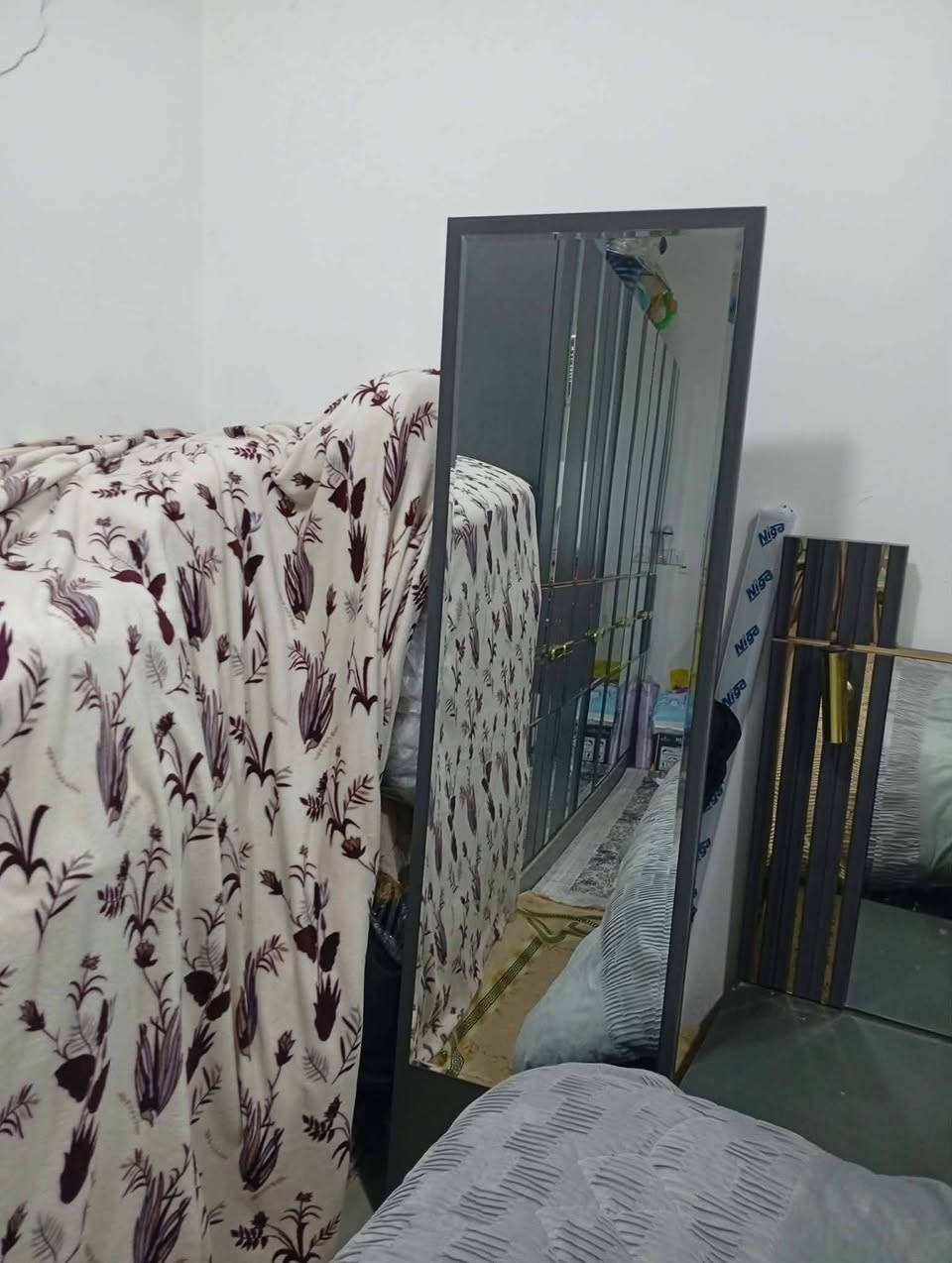 تاقم نوستن بۆفرۆشتن
لەکەرکوک
10پارچەیە
تکایە کێ موشتەریە نامە بنێرێ


**إذا كنت صاحب هذا الإعلان وتريد حذفه لأي سبب، رجاءا أرسل رسالة إلى الدعم الفني**