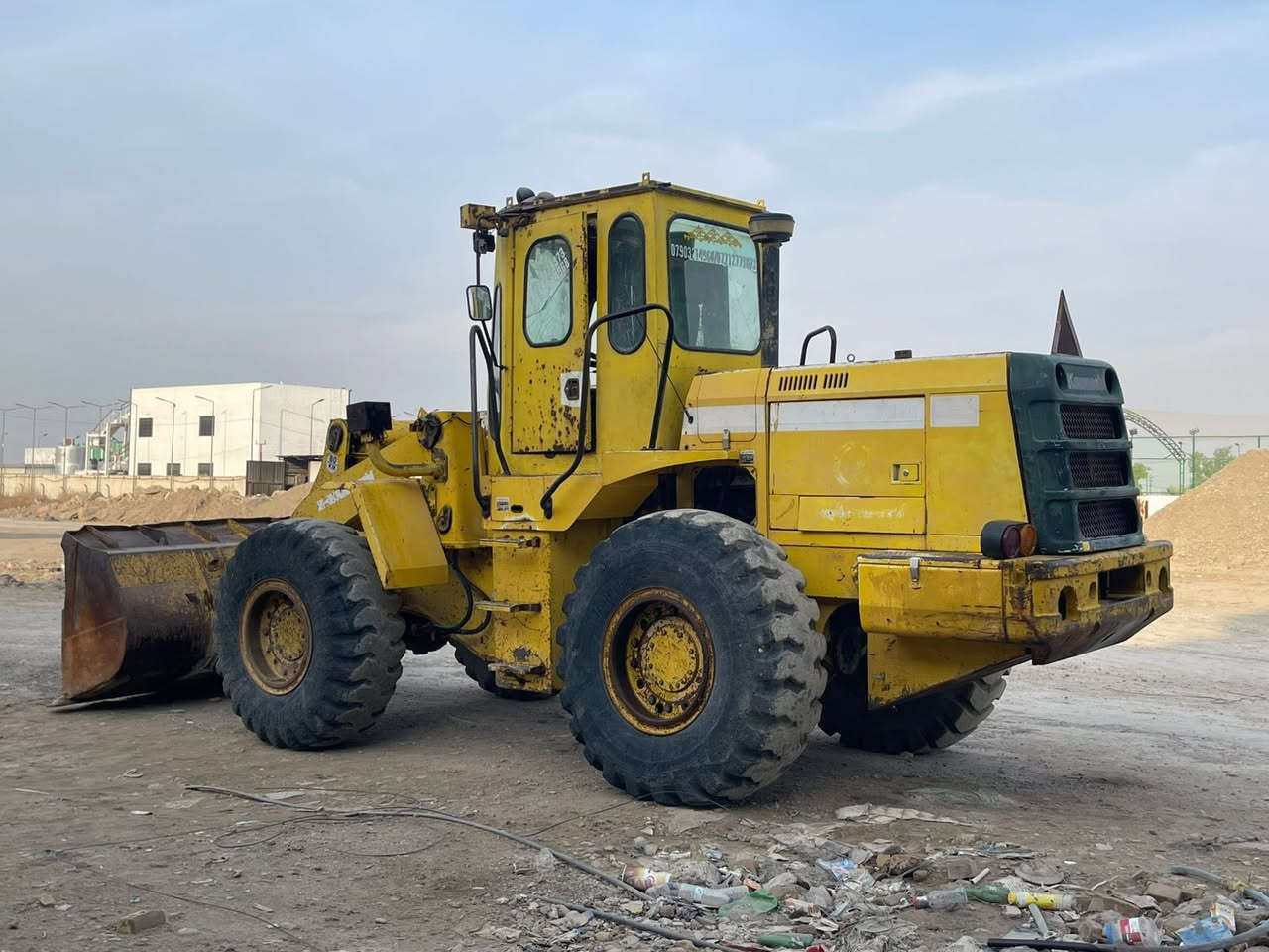 شفل كاوسكي حجم 70 جاهز من كلشي مكينه او كير جديد حداديه جديده المكان بغداد ***********
