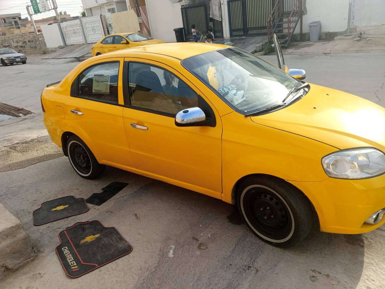 السلام عليكم 
سيارة افيو موديل 2008 كير مكينة شرط لاصرف ولابخار بطاقة بانزين ضرر باب سكن فقط تايرات صدر جديد رقم كركوك السعر 45
هذا الرقم*********** كركوك, العراق
