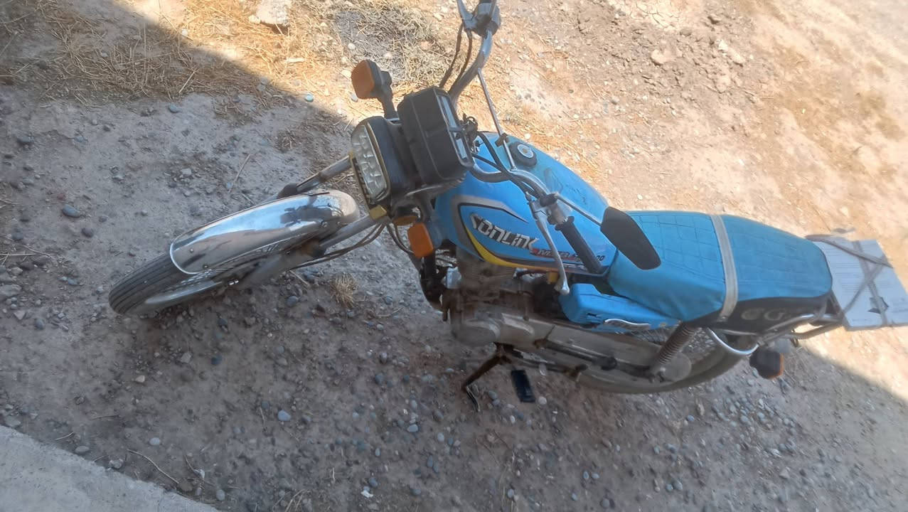 محرك معمره جديد ولفات هم جديد
كهربايات شغاله سعر 400بيها مجال حك جياا 
***********وتساب او خط
