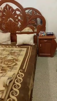 للبيع ٣٥٠الف ٠٧٧١١٣٩٣٧٠٩