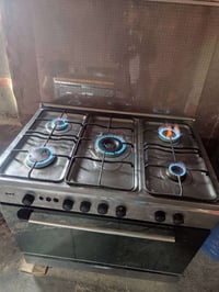 طباخ تركي • فرش • توصيل