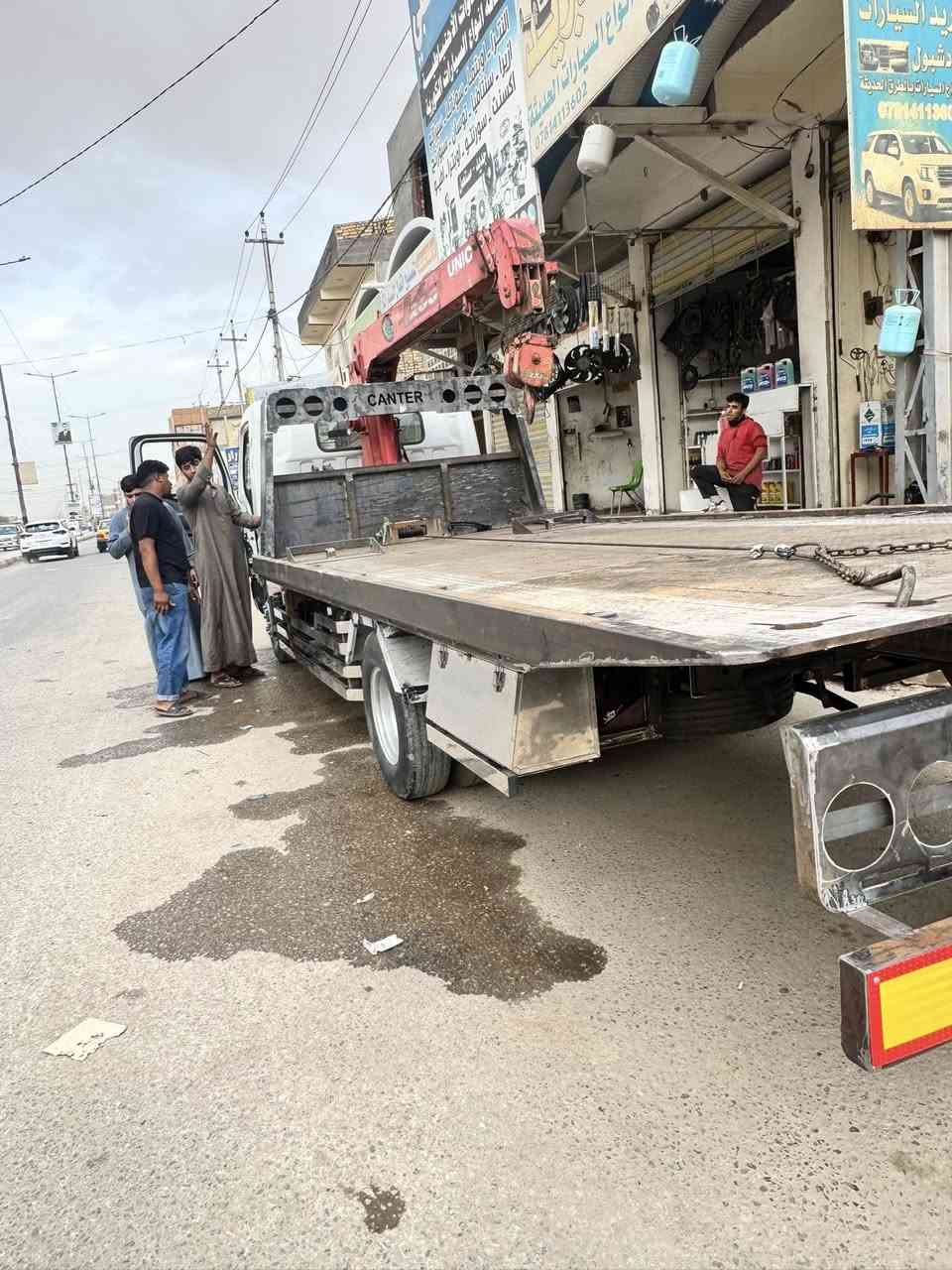 الحمد لله الذي كتب رزقنا 
الحمد لله الذي مكننا من ارضاء الزبائن 
تم عون الله تعالى اكمال سياره اخوتنا 
اهالي بلد صلاح الدين 
عمل بدي سطحه حسب طلب الزبون 
حديد درجه اولى ومن الله التوفيق 
اخوكم حيدر الحداد 
الديوانيه قرب كراج الكرينات 
***********
***********
شعارنا الجوده بالعمل 
وارضاء الزبون
