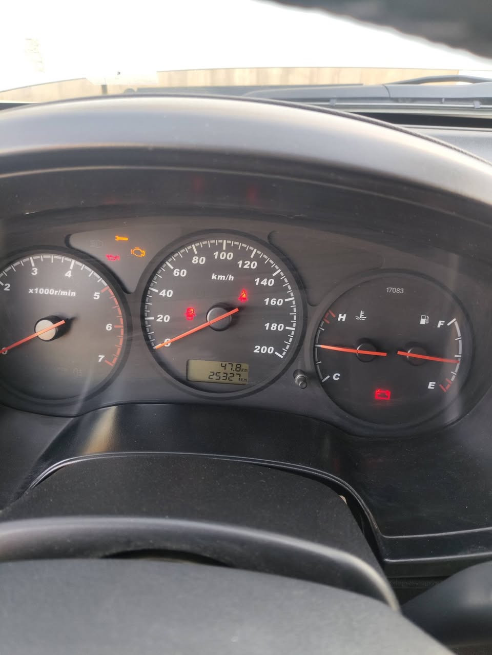 السلام عليكم مقفوله كفاله عامه موديل 21 ماشيه 25,000 مكان واسط الرقم بغداد ***********
***********4
