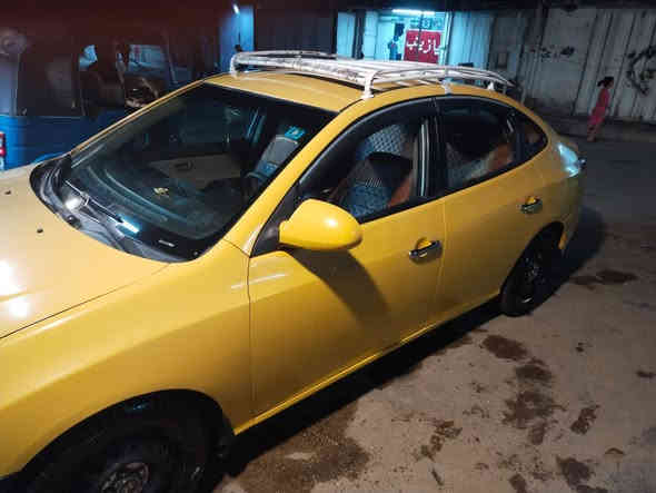 السلام عليكم 
مكلف بلنشر 
الانترا موديل 2009
سيارة خليجي 1600 دكشن عالي 
هاي الصور كدامك تعال كلبهاا وشوف 
85 وبيهاا مجال 
مكانهاا بغداد الصالحية
هذا رقم راعيهاا ***********
اخووان مكلف بلنشر
