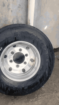 للبيع 17 ونص ***********
