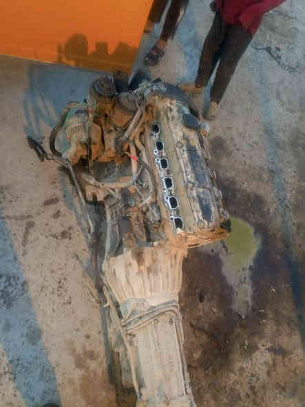 السلام عليكم اخوان عندي مكينه 528 دبل فإنوس كامله هيه وكير وتفرعات  نقص فقط ظفيره وعقل ابيع بشرط لاتبخير ولاتنقيص جديده كلش  عنواني ناصريه ناحيه الفضليه رقمي ***********
