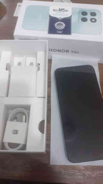 موبايل للبيع جديد مامستخدم السعر ١٨٠ الاتصال *********** كربلاء حي الإطارات
