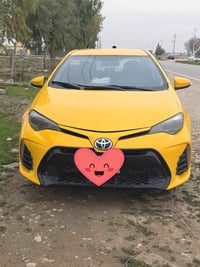 للبيع  تكسي جوال هيئه مصفره موديل 2018 شرط المحرك و الكير سعر 125 وبيه...