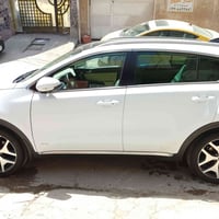 للبيع كيا سبورتج موديل 16شكل 20واردايراني سيارة فول الاخير خليجي كفالة...