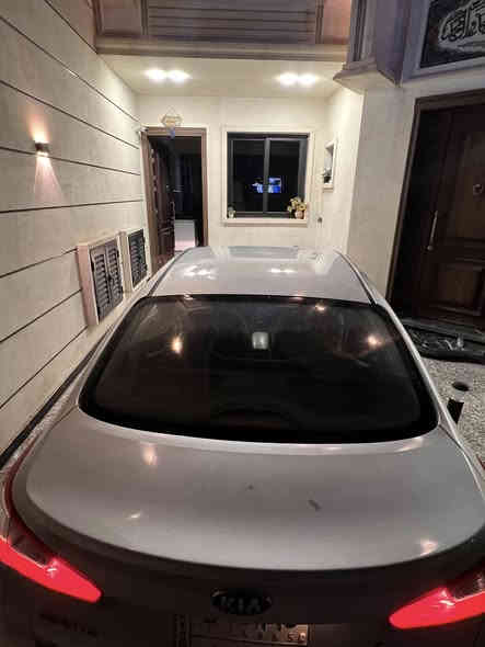 السلام عليكم  
❗️للبيع كيا سيراتو 2016❗️
بداية ً السيارة ماخذها زيرو بال2017يعني السيارة صارلها8سنوات على ايدي ،لا من شخص لشخص ولا تحتار شتعرف شبيها ما بيها ..
حاليا الطخات البيها واضحة بالتصوير طخات بسيطة جدا
اما سابقاً بيها طختين 
السيارة امانة الله ما متعوبة ومداريها على اخر حبة
ولا تعبانة بالمشي فقط108كم
رايدها ب1️⃣1️⃣9️⃣وبالعافية مقدما عالياخذها
لحد يكسر بسعرها ما عجبك السعر دور وتلكة هواي سيارات تعبانة اما هاي فصعب تلكة سيارة بهيج نظافة وهيج سعر🤍.
*********** //بغداد /الزعفرانية 
باقي تفاصيل السيارة بالخاص…
