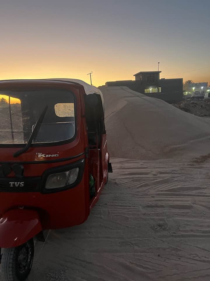 سلام عليكم ورحمة الله وبركاته عندي تك تك تفي اس موديل ٢٠٢٠. مكينه مال واحد وعشرين تكتك مصبوغه جماليه بيه دوسات معمره خير من الله سعر ٢٩٠٠ ملينين وتسع مائه بيه مجال حك جيه رقم ***********
