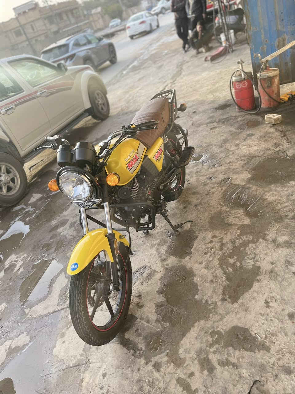 ‏سلام عليكم ‏دايوند نفخ 200اوراق صولي بلاد ما مفتوحه موديل 22السعر1700 مكلف بل نشر رقم راعيهه ***********
