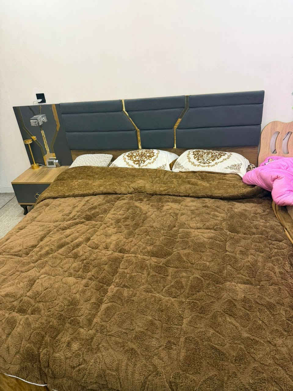 غرفه نوم ٥قطع بدون دوشك ٥٧٥.الف عنوان اربيل


**إذا كنت صاحب هذا الإعلان وتريد حذفه لأي سبب، رجاءا أرسل رسالة إلى الدعم الفني**