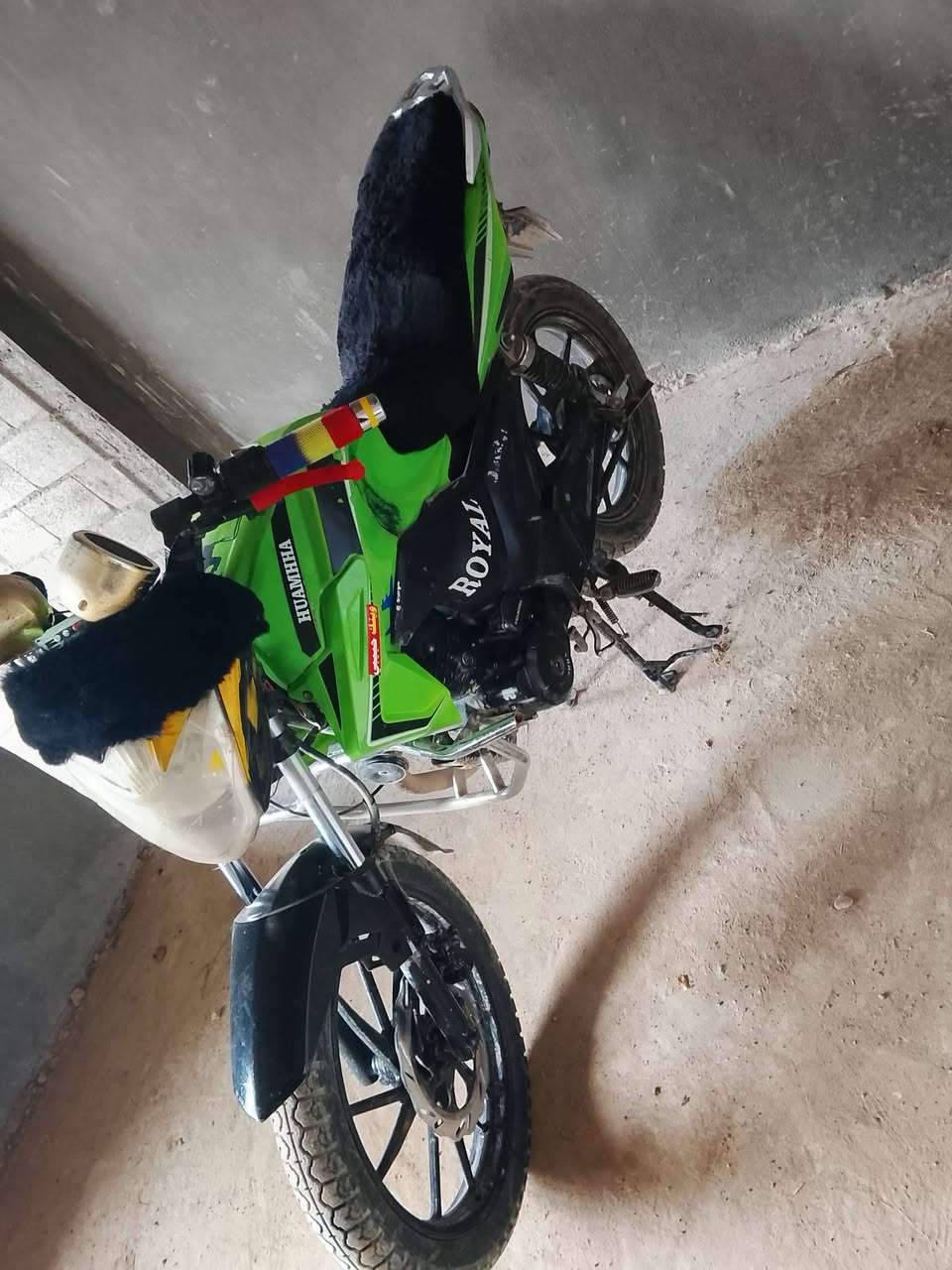 مطور هايومه البيع يعوزه الضوه المامي بي بومات من كدام وشاير يعوزه مطور نشاط وفل مطور حيل زين وصلت 400 شراي راسل مو شراي لا تعبني ولا تعبك الاستفسار ***********
