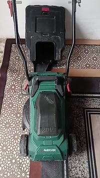 تفاصيل داخل الفديو  السعر بدون بطارية وشاحنة 07705366225 واتساب