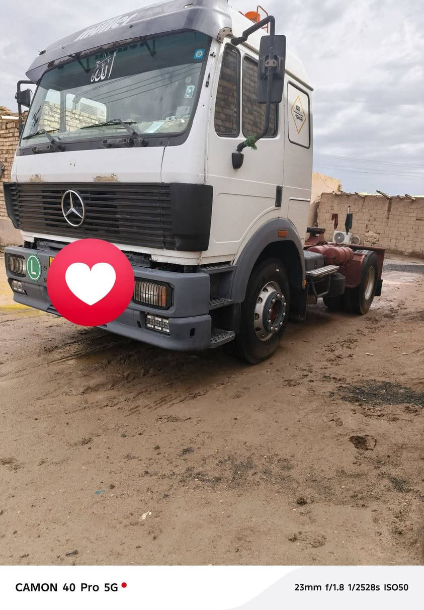 سياره للبيع 93 مكينه 48 جير كهربائي 155 السعر 190 ***********
