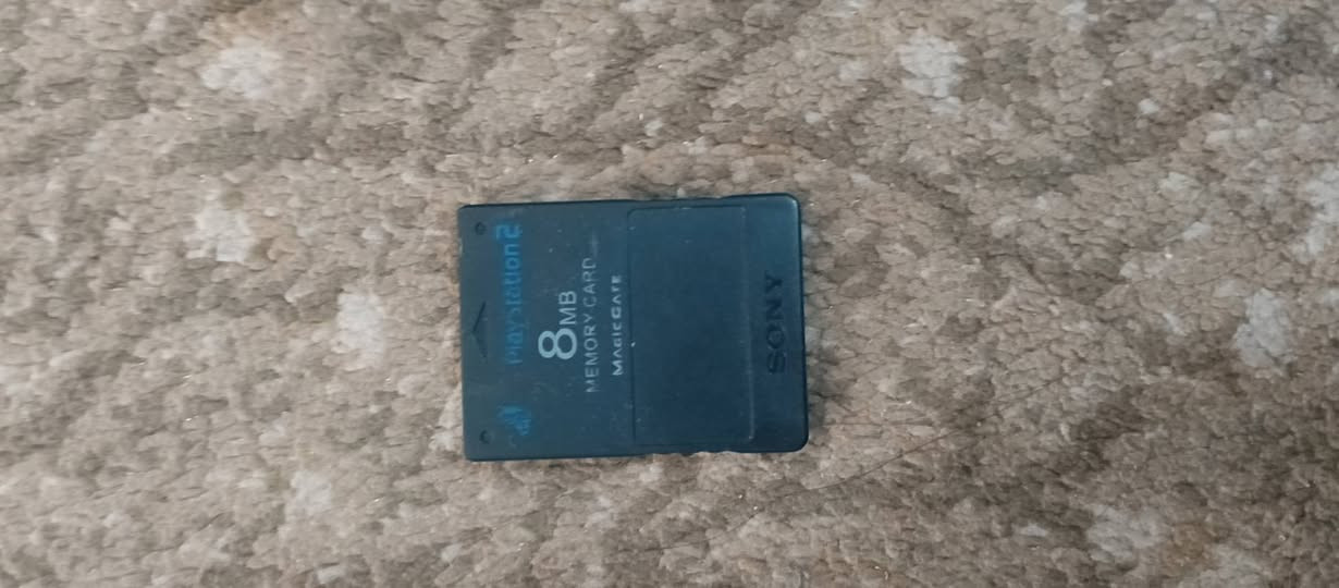 اسلام عليكم عندي بلي 2 لبيع البلي عاطل بس 
عراضه شغلات بي فلاش 16GB وقطعة ميموري شغاله وبطاريه ايضن  السعر 25 كاملات هنة ولبلي


**إذا كنت صاحب هذا الإعلان وتريد حذفه لأي سبب، رجاءا أرسل رسالة إلى الدعم الفني**