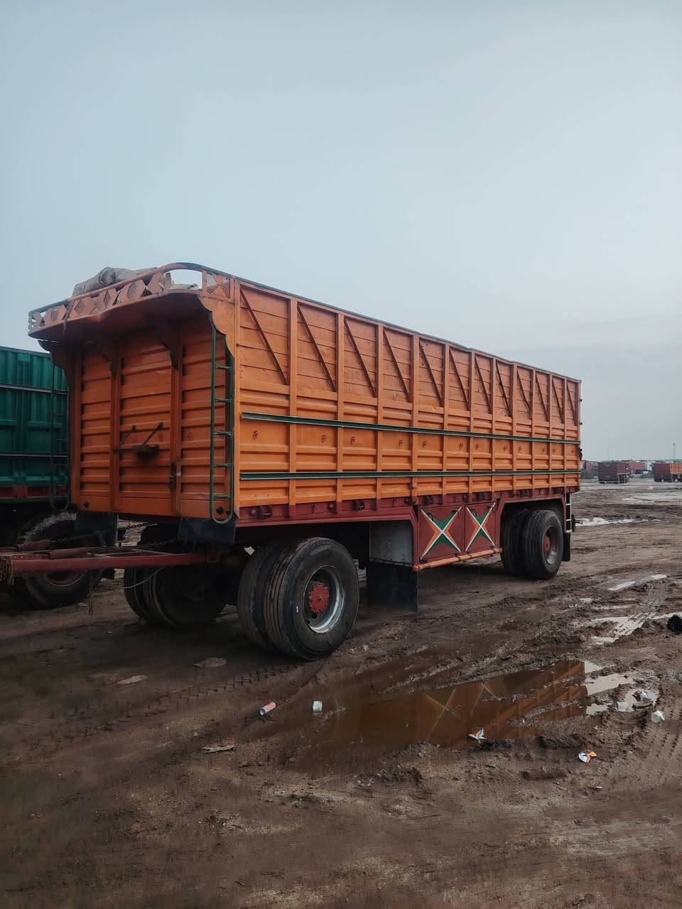 عربانه البيع تخم تاير المانيه ***********
