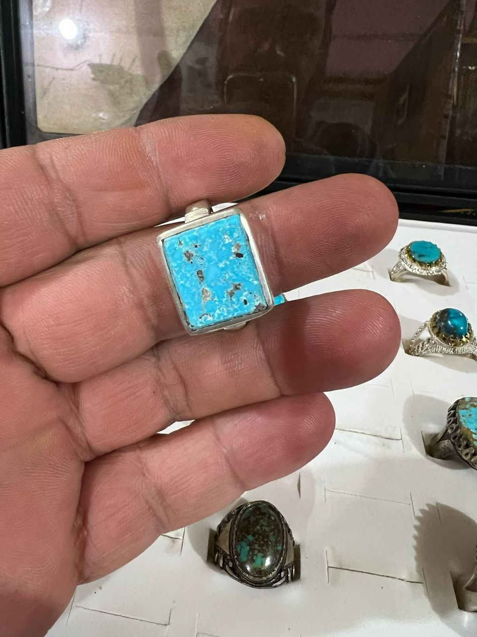 خاتم فضه متوج بحجر الرضوي نيشابوري السعر ١٥٠الف العنوان البصره قضاء شط العرب التنومه للاستفسار الرجاء مراسلة البصرة, العراق


**إذا كنت صاحب هذا الإعلان وتريد حذفه لأي سبب، رجاءا أرسل رسالة إلى الدعم الفني**