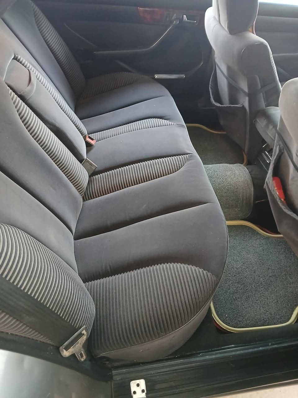 السلام عليكم
للبيع مارسدس جامبو حجم 560 V8  السياره ما ناقصها شي بدون حادث موديل 1992 اصل رقم بغداد انكليزي تحويل مباشر

هزه جديده

تخم تاير جديد كهربايات كلها شغاله محرك وكير كفاله تبريد شغال صبغ جماليه فقط دبل فيتبم  دبل هورن دبل مروحه
المكان صلاح الدين الاسحاقي
الاستفسار ***********
