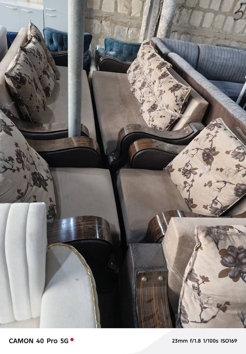 تم وصول حاوية تخم قنفات التركي مستعمل اخو الجديد شارع المطار بين باب الدخول والخروج *********** واتساب
