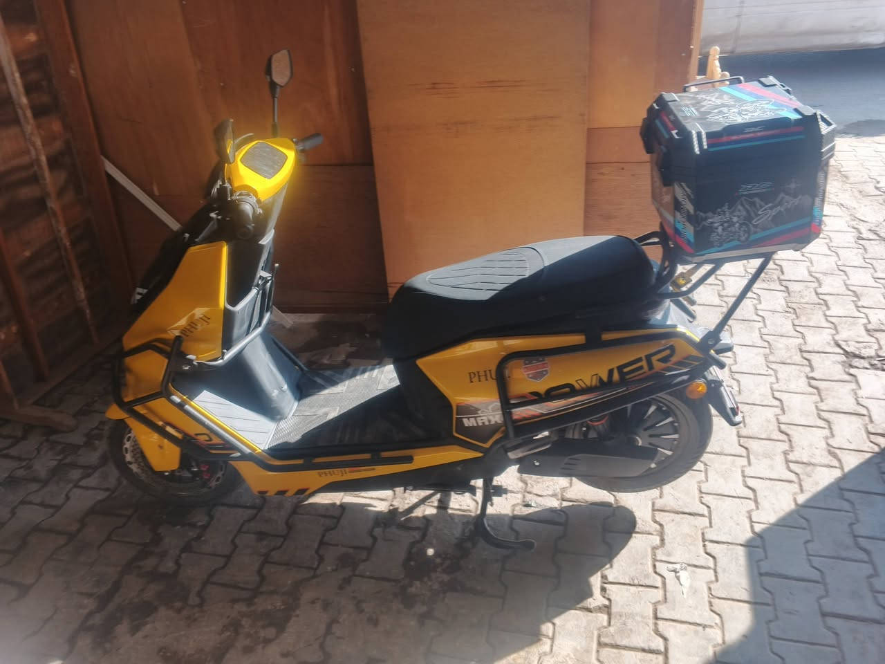 دراجه شحن 2025 دراجه زيرو بعده مطالعين بيه زيرووو السعر 800 او بيه مجال هيه ول دروعه ول جنطه الي وره مكاني بغداد زعفرانيه هاذه رقمي ***********
