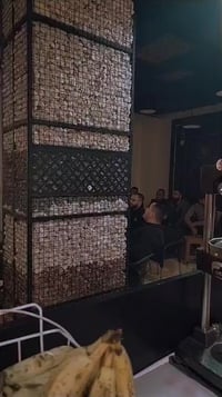 كافتريا • سايدين الصديق • طابق ثاني