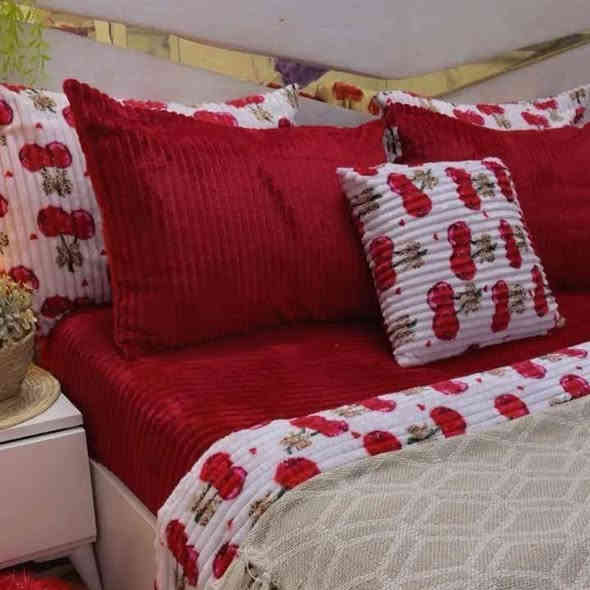 تخفيضات فرشات كرسمس 🌲🌲🌲🌲🌲🌲🌲
يوجد خدمه توصيل جميع محافظات العراق مكاني بابل الحجز عل مراسله الصفحه او واتساب أو انيستا الرقم الحجز ***********#
