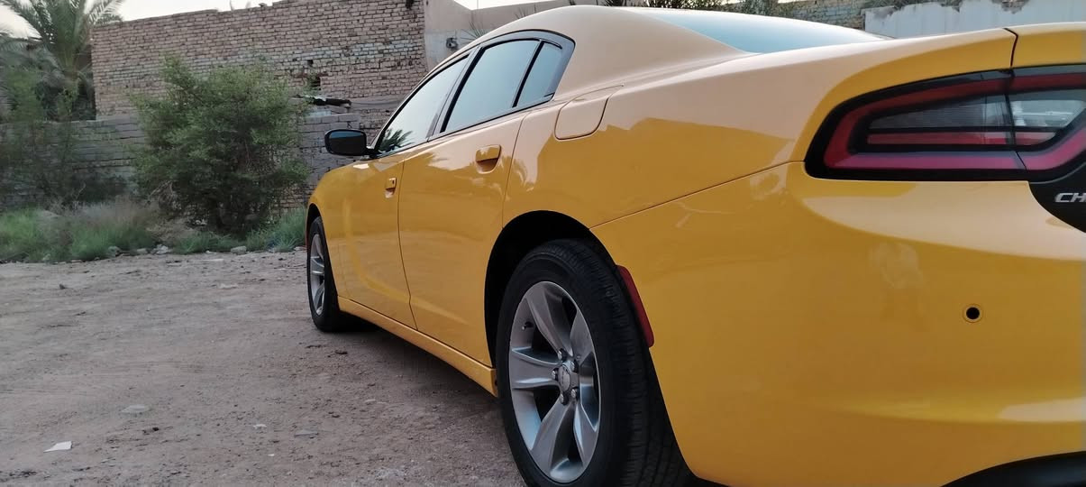سلام عليكم. للبيع سياره دوج جارجر موديل 2020 اصل. تو ويل محرك 3600 . SXT كشن حضن سياره بدون حادث تقرير بدون اي اعطال كهربائية شرط او كلوب مشتغل بالشاشة محرك كير بحاله جيده تبريد جيد سياره نضيفه وجاهزه. مكاني ناصريه مركز رقم موبايل ***********
