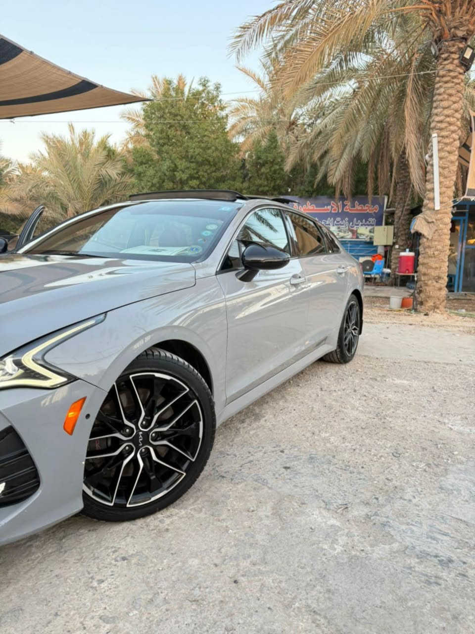 يالله السلام عليكم للبيع   K5 مودل2022”1 فئه جي تي اعلى فئه بالمواصفات فول للاخير  سياره رقم بغداد حره تحويل ثاني يوم ماشيه ٩٦  مكينة 2500 المرغوب ✈️ الموصفات  _شاشه تاب كبيره _كشن كهربائي _تدفئة كشنات _تدفئه ستيرن _شحن لاسلكي -رادار 360  -نقطه عمياء -توقف ذاتي عند الاقتراب امامي وخلفي  قياده ذاتيه تحديد مسار  مثبت سرعه  اربع انظمه قياده سماعات صوت بيوس  حساسات امامي خلفي كامرا دوارا  بنوراما  اتو هولد  سايد بريك بصمه  ترحيب عند الاقتراب دخول ذكي  صندوق ذكي متحسس  بصمه تشغيل بصمة بيبان  رادار امامي وخلفي وجانبي تبريد منفصل شاشه تبريد بيانو لايت ثلاث عدسات اصلي لد  داخل لون عسلي على جوزي مختوم علامة جي تي السياره عليها ادامه كامله جاهزه على اخر حبايه   حادث امريكا فقط البنيد وبالعراق مبدل لحادث مع السونار مرفقة بالمنشور  مراوس عادي حسب القناعه  اخوان الما يعجبه المنشور يترك كلمه طيبه والرزق على الله مكاني كربلاء رقم الهاتف ‭٠٧٧٣ ٢٤٠ ٢٨٣٣‬
— مع ‏محمد الجنابي‏.
