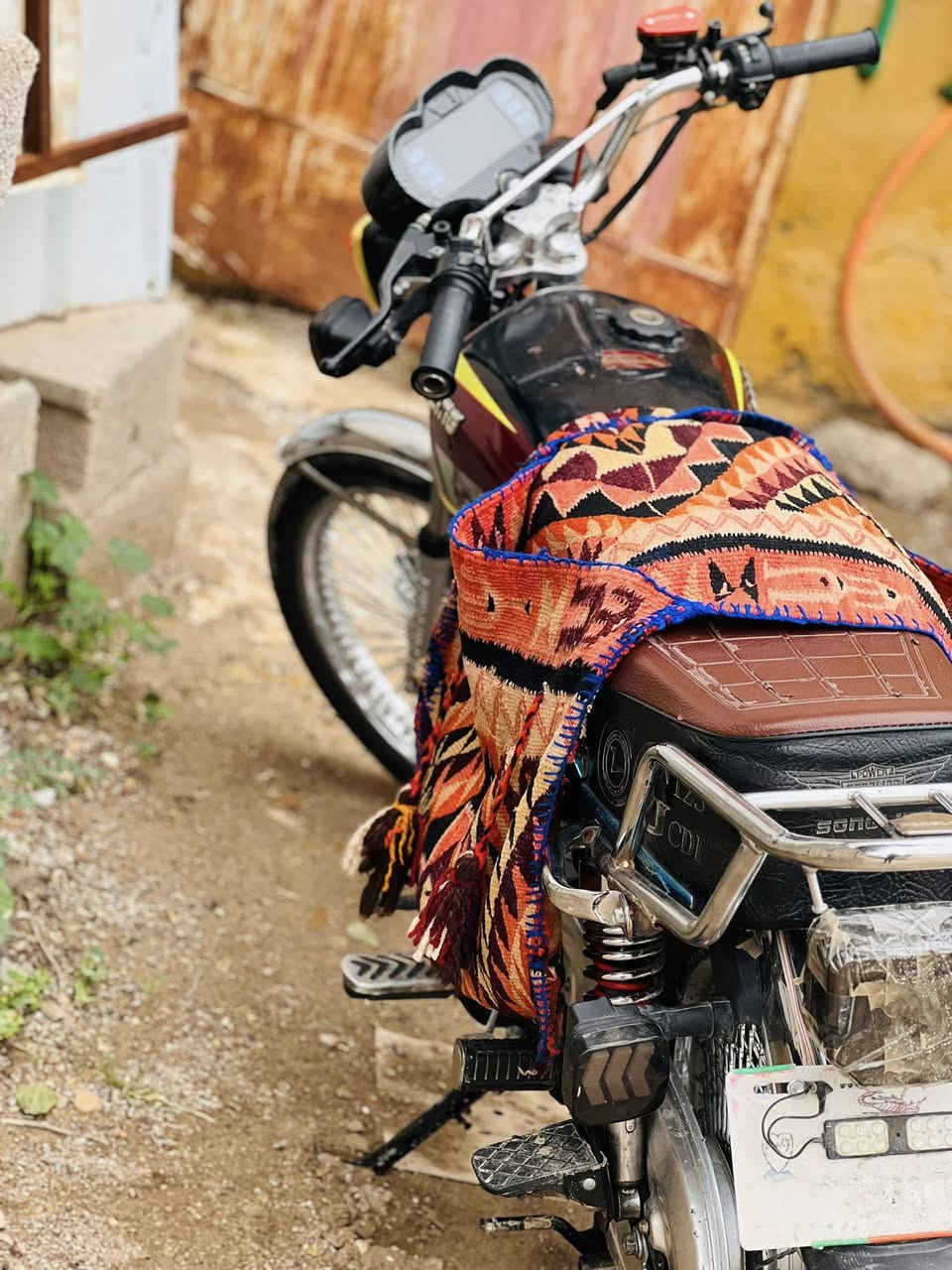 السلام عليكم
دراجه تايكر 24 
دراجه نضافه خير من الله 
اوراق كامله 
وبع ماذب عليهه 
مكفوله 
***********
