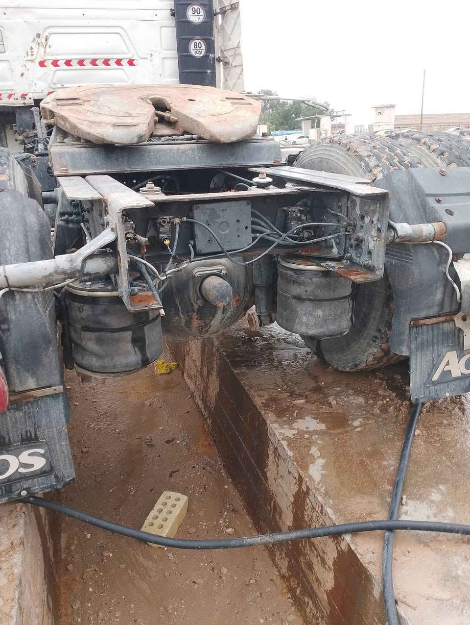 بطة 113 %%88 كير 3%3 أكسن دسك مال بومة قمارة بدون صبغ تخم تاير رقم بغداد 3 لوحات مشروع وطني مربوطة فلات تبريد عاوزة بس غاز  سعرهة 120  مكاني بغداد 
***********
***********
