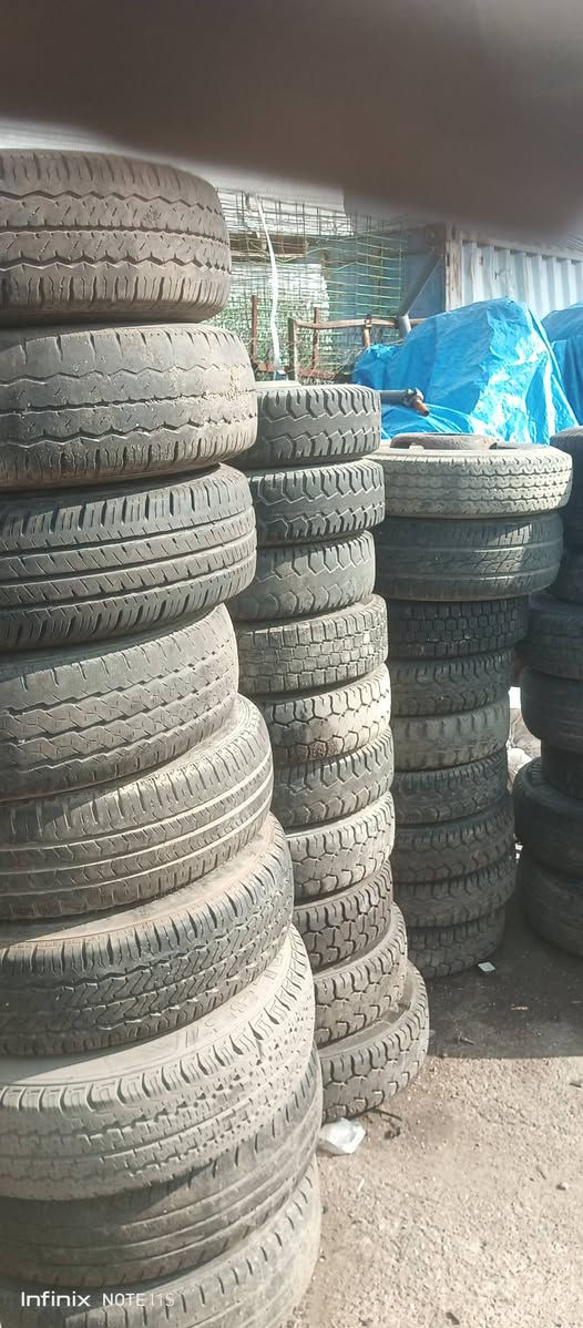 تاير هوه ويل 12//13//14//15/حاويه بيع جمله التصال عل رقم ***********//***********
