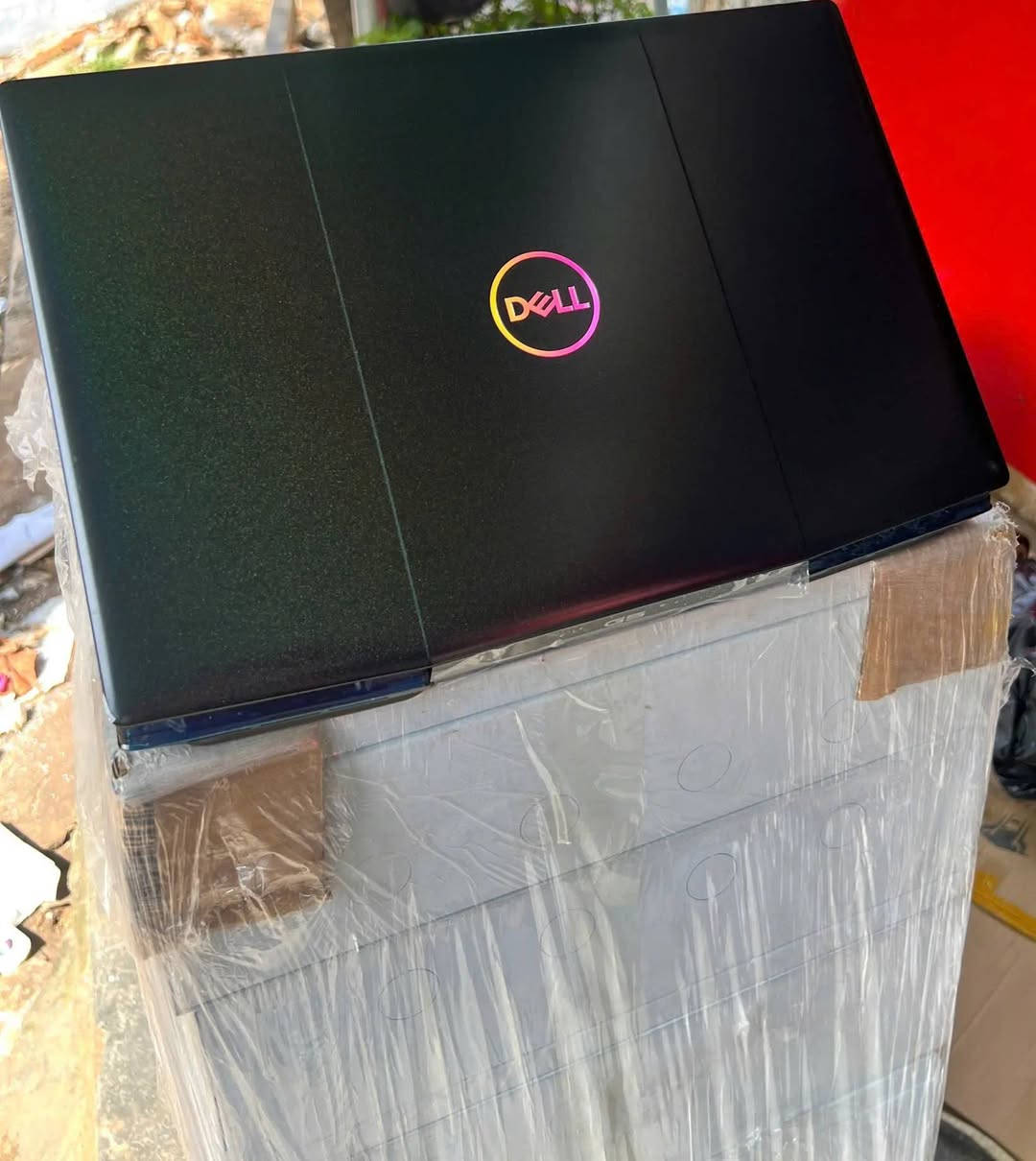 #لابتوب_Gaming_كارت_خارجي_Rtx_6GB

🔅 الموديل: Laptop Gaming — DELL G5 5500

🔅 المعالج: Intel Core i7-10750H — الجيل العاشر (فئة H)

🔅 الذاكرة (RAM): 16 جيجابايت DDR4
🔅 التخزين: 512 جيجابايت SSD نوع NVMe

🔅 كرت الشاشة:
• NVIDIA GeForce RTX 2060 —  6GB
• Intel UHD Graphics 630 —  8GB

🔅 الشاشة: 15.6 إنج بدقة FHD ‏(1920×1080) — 144Hz
🔅 الشاحن: شاحن أصلي بقدرة 240W

🔹 الحالة: وارد اوربي غير مستعمل بالعراق (كالجديد) نظافة 95% فما فوق 
🔹 البطارية: بحالة جيدة (ضمان ساعه فما فوق)

■ ضمان(١) فحص المواصفات وتشغيل امام المندوب 
■ ضمان(٢) استخدام اسبوعين اي خلل مصنعي يتم الاستبدال بنفس الموديل


**إذا كنت صاحب هذا الإعلان وتريد حذفه لأي سبب، رجاءا أرسل رسالة إلى الدعم الفني**