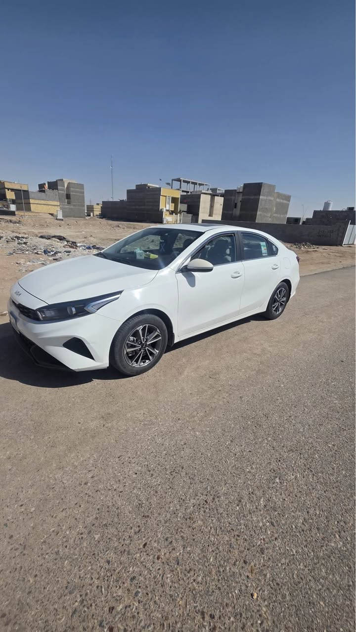سلام عليكم سياره سيراتو خليجي مديل 23 كفاله سياره بسمي بيه بس باب الخلفي بي بارد فقط سياره جاهزه سعره 165  مكاني بصره القبله سياره بعده عل ضمان اي استفسار انتصل مكلف بل نشر  *********** البصرة, العراق

