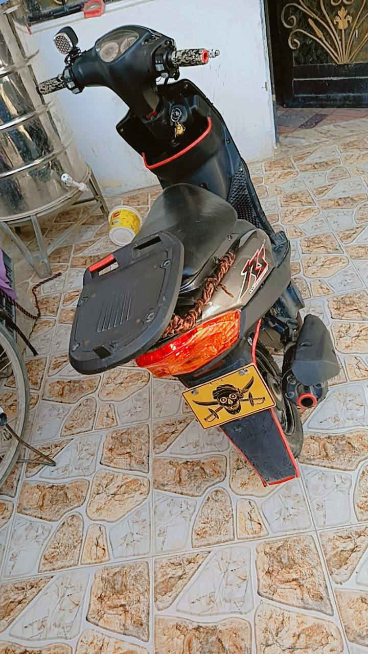 السلام عليكم درجه ماكس لبيع كامله سلف هندر كربايارات كلها شغله بوشه 49بلدي تجي وشوف مكاني ديالئ شهربان المقداديه العرصه لمشراي لا تجي ***********رقم
