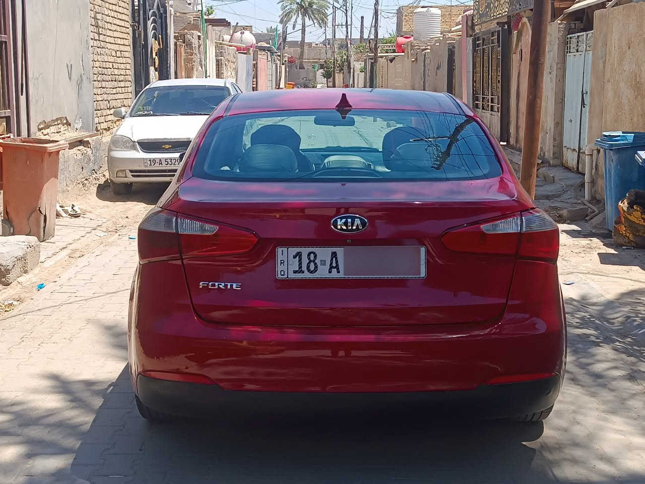 من رخصت الادمن
كيا فورتي 2016 امريكي 
حادثها قطعتين مواصفاتها 
نص فول شاشة صغيرة وكامرة وتحكمات بالستيرن 
السيارة باسمي وجاهزة من جميع النواحي 
السعر 108 وبيها مجال 
للاستفسار الاتصال على الرقم 
***********
