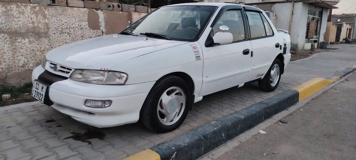 السلام عليكم..... 
.. موديل 1996
رقم بغداد.....  مشروع وطني بسمي هزه جديده ..
كير اتو ماتيك 
كهربائيات ع وضع شركه ولا ملعوب بيه... 
ويل كب مجلي ......تخم تاير. جديد ...كير ومكينه خير من الله جدد  ......
كهربائيات كله شغاله بلادي.... 
شرط لغود وتكم عله وضع الشركه مملعوب بيه....
جديده...دشبول يخبل.. كله فول
كيجات كله شغاله يشتغل ....نعومه ماشالله صاعد حديث  .... شرط ترايك فول 
سياره ما بيه كل عيب تخبل مصبوغه  حزام فرن ...  ... . 
صدر خلفي أمامي كله جديد 
غرفتها جديده ...دواخلها مثل كشنات شركه جدد ❤ ..تبريد ثلج🥶🥶🥶🥶🥶🥶🥶 
السعر)(( 42 ))بيها مجال...
 للاستفسار الاتصال  العنوان بغداد ابو غريب ***********ابو جاسم  
*********** ابو جاسم
