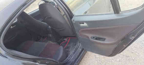 السلام عليكم للبيع بروتون جين تو 2016 صبغ قطعتين بدون دواخل كير ومكينه شرط كير عادي كاربون بيها شرط التحويل السعر ٧٠ وبيها مجال للشراي *********** ____***********
