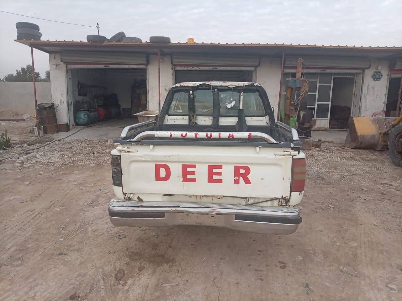 السياره للبيع ٢٠٠٦ مشروع وطني معروضه ٣٥ وبيهه مجال للستفسار *********** العنوان واسط العزيزيه
