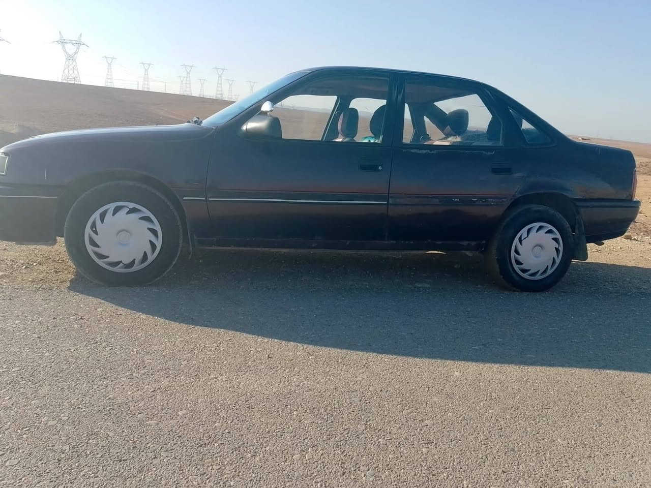 للبيع فكتره حجم ١٨ لون بيذنجاني وضع شركه فقط مصلح دواير ودوسات كير محرك شرط للعلم بيها ضربه بلبك لايت مال الصندوك معدله علبارد موديل ٩٢ رقم دولي مسطره كوبون بانزين السعر 40ورقة وبيها مجال رقم موبايل ***********
