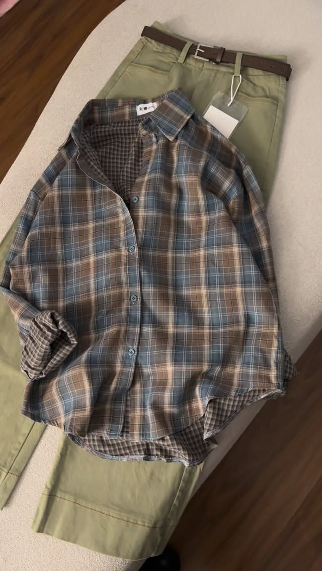تكرار لكثره الطلب عليه❤️
سعر القميص 30 الف طول يغطي الورك كامل 75cm
كيلوت سعر 30 الف
مقاسات 36-38-40-42-44
خامه القميص كلش بارده بنات وما تحب كوي 😍


**إذا كنت صاحب هذا الإعلان وتريد حذفه لأي سبب، رجاءا أرسل رسالة إلى الدعم الفني**