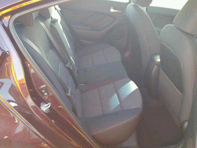 سلام عليكم كيا فورتي ٢٠١٧وارد امريكي حادث جاملق وبنيد شوية مرجع نفسة بدون دواخل بدون ايرباك دوشمة جديدة السعر/١٢٠وبيهة مجال 
مكان بغداد تقاطع 
***********
