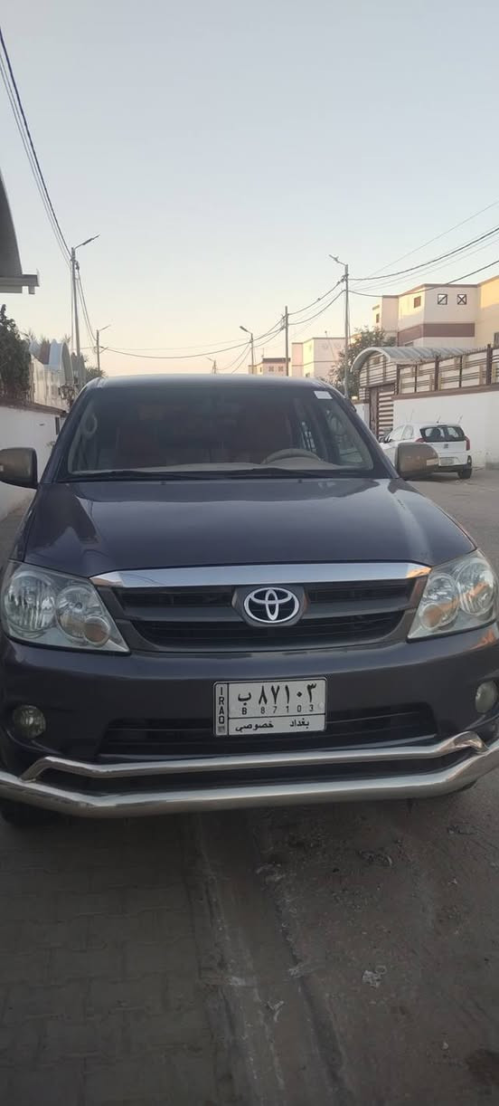 سيارة جاهزة ما عايزة برغي ترايهة من زواخو للبصرة مصبوغى عام اثر جراد محرك 4سلندر 2700 فور ويل  سعرهة 128 وبيهة مجال بسيط
للتواصل *********** غير متواجد علفيس
